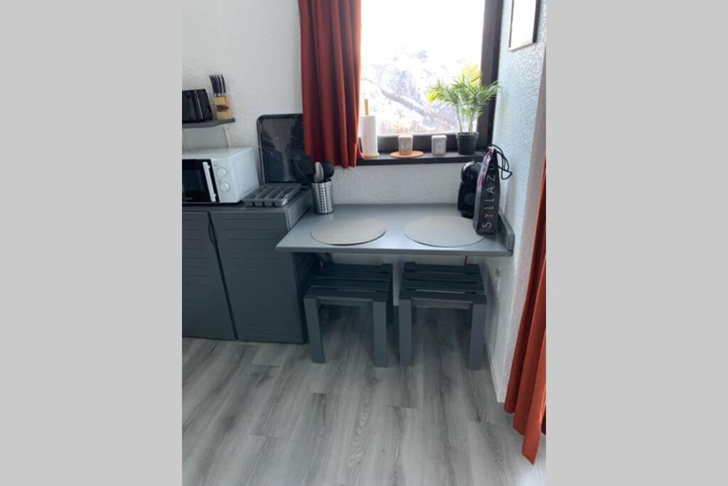 Studio 1600 Pied Des Pistes Avec Magnifique Vue Puy-Saint-Vincent Εξωτερικό φωτογραφία
